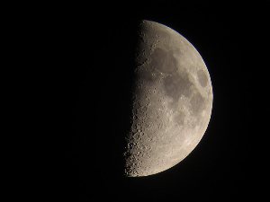 First quarter Moon shot at 36x with Powershot camera